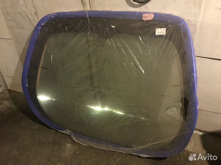 Стекло заднее с обогревом Ford Mondeo хетчбек