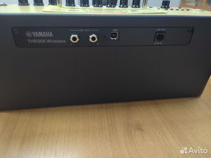 Yamaha THR30II wireless гитарный комбо