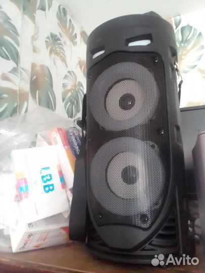 Музыкальная колонка