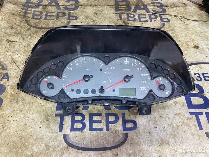 Щиток приборов Европа Фокус 1