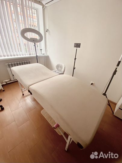 Анатомическая кушетка регулируемая