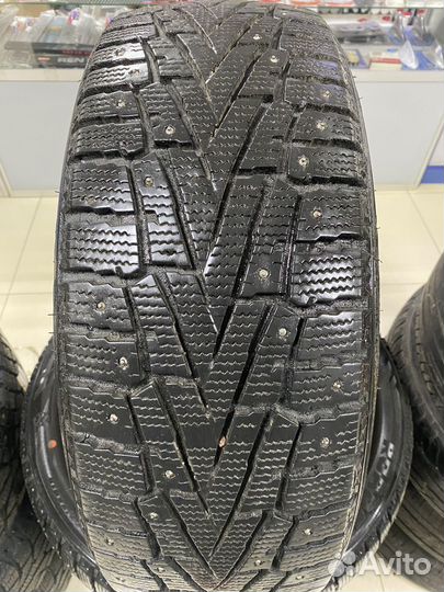 Roadstone Winguard WinSpike SUV 225/55 R18