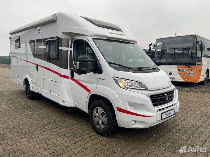 Полуинтегрированный Sunlight T69, 2019