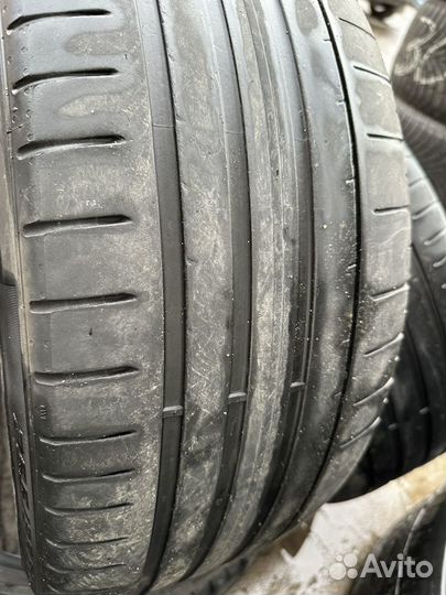 Pirelli P Zero 255/35 R21 98Y