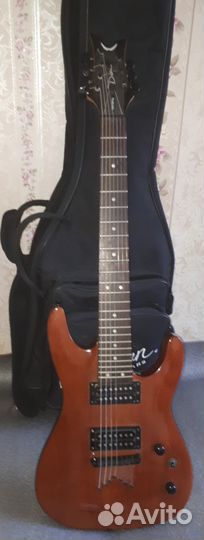Продам электрогитару dean Vendetta 1.7 Gloss Natur