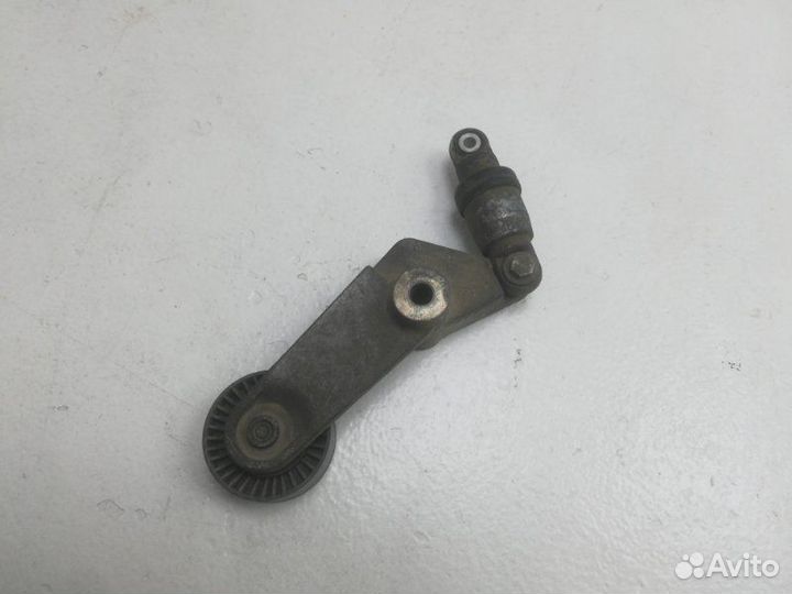 Натяжитель Toyota Avensis 2 2006-2010