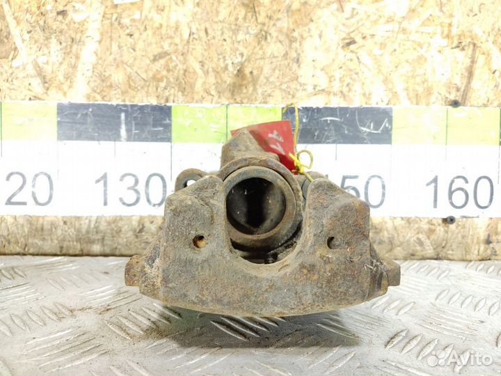 Суппорт передний левый E 210