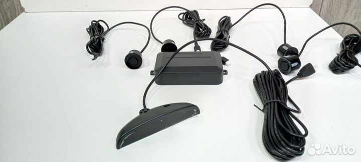 Парктроник Tomahawk TW-777