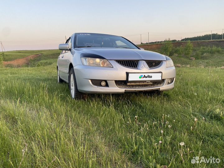 Mitsubishi Lancer 1.6 МТ, 2005, 260 000 км
