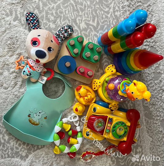 Развивающие игрушки для малышей