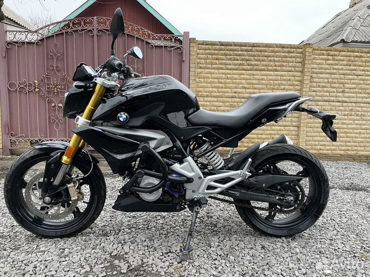 Мотоцикл BMW G310R