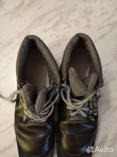 Ботинки лыжные