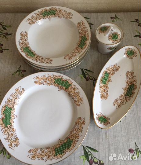 Тарелки комплектом