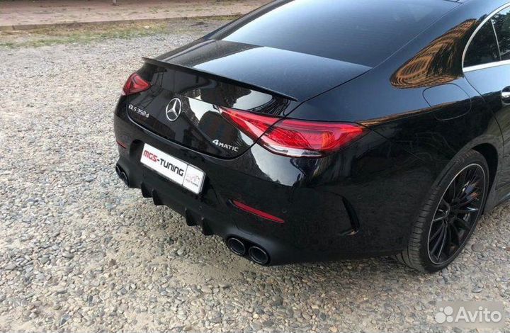 Диффузор с черными насадками CLS 53AMG C257