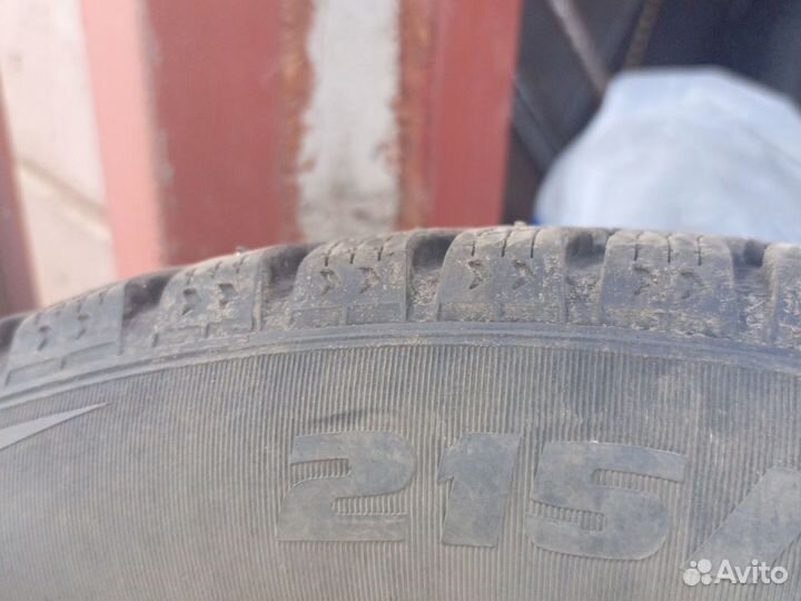 Formula Ice 215/60 R17