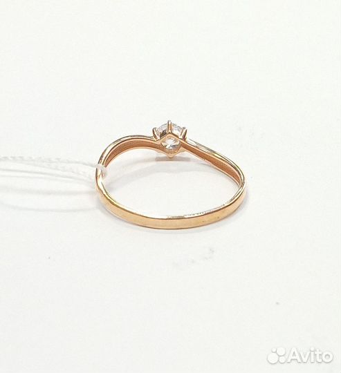 Золотое кольцо с фианитом 16,5р