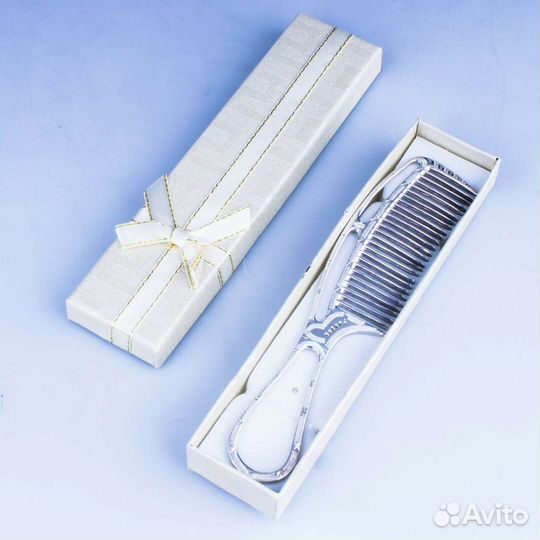 Серебряная расческа