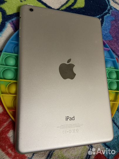iPad mini 1 16 гб
