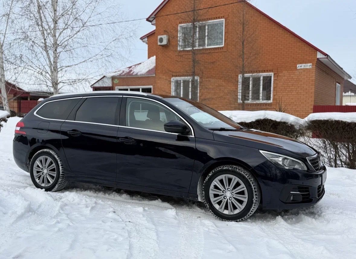 Peugeot 308: фото владельца