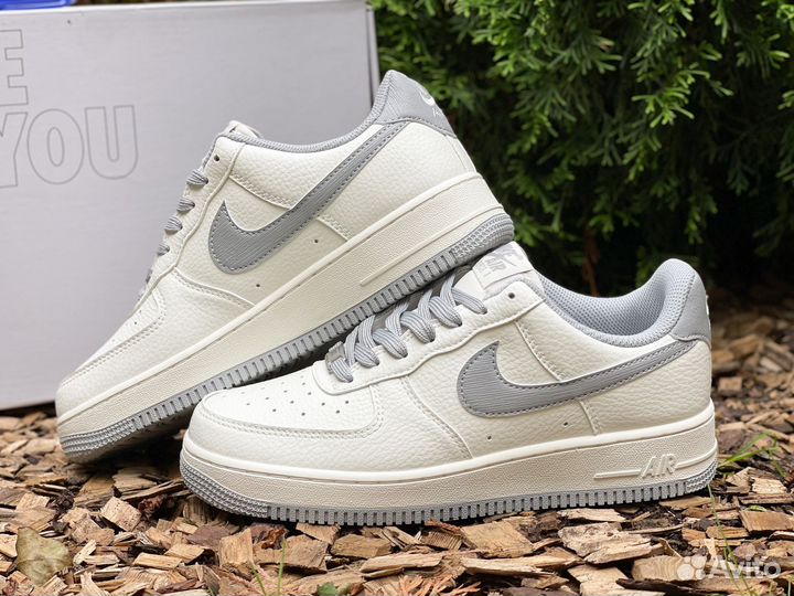 Nike Air Force 1 07 Low Rice White Dark Grey