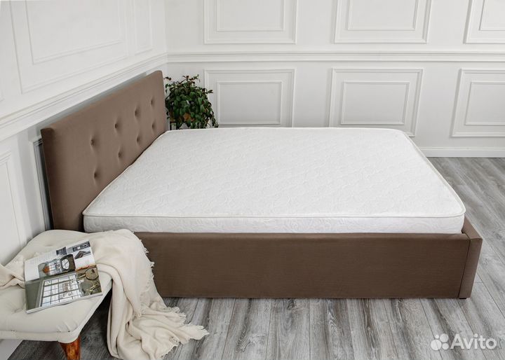 Кровать с подъемным механизмом и матрасом 180х200