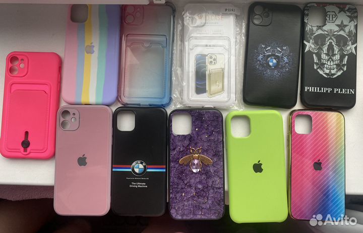 Чехлы iPhone 11