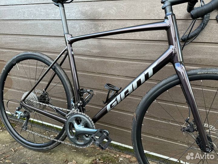 Шоссейный Велосипед Giant Contend 2022