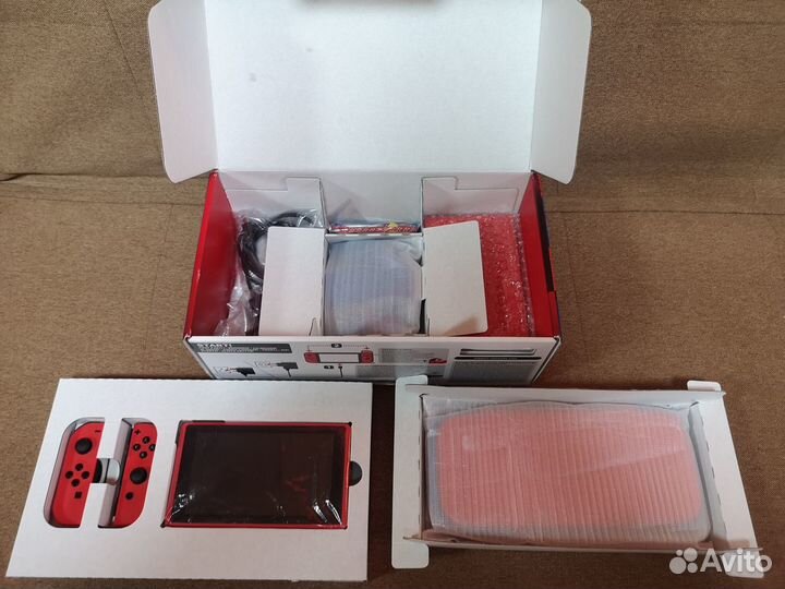 Nintendo Switch V2 (чипованая) Mario Edition