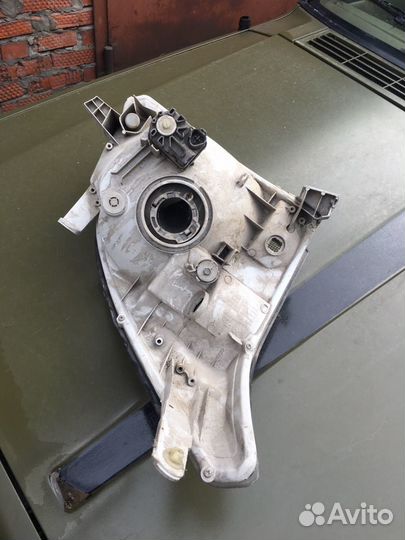 Тойота LC Prado 120 Фара Левая оригинал