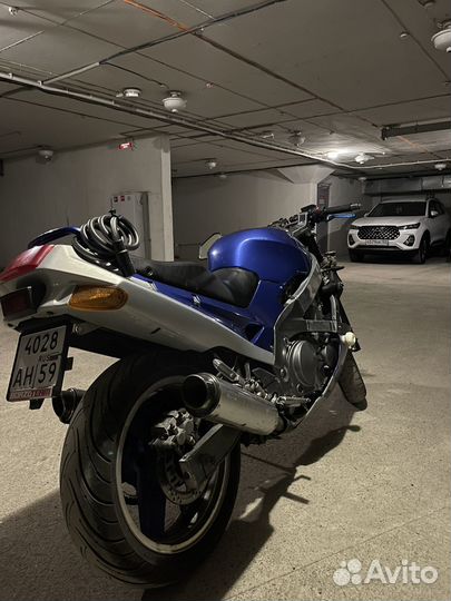 Kawasaki ZX600 D