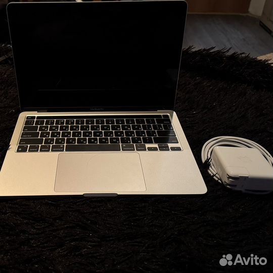 Apple macbook pro 13 2022 m2 256