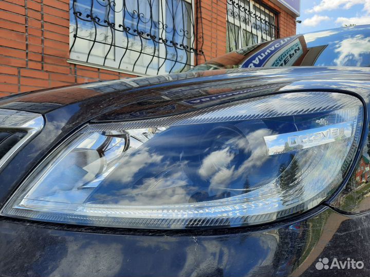 Фары Bi-Led MTF с AFS Skoda Octavia A5 FL
