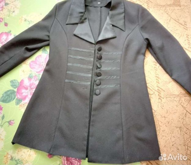Пиджак женский