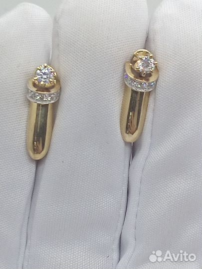 Золотые серьги с Фианитом