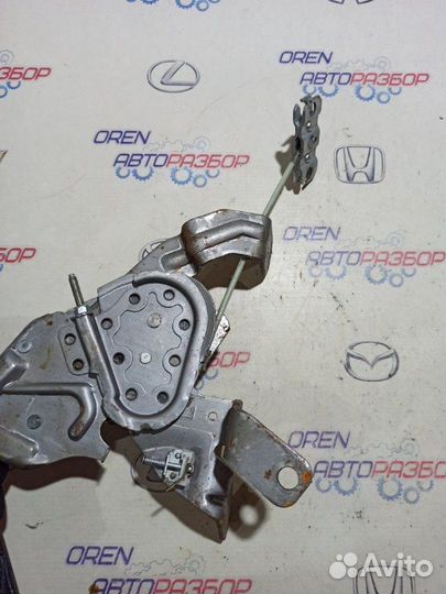 Рычаг стояночного тормоза Subaru Impreza седан