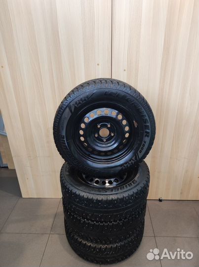 Колеса в сборе Bridgestone Ice Cruiser 7000