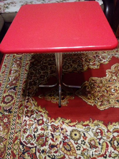 Столы для кафе