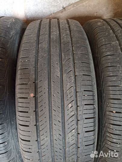 Hankook Dynapro HP2 RA33 225/65 R17 102