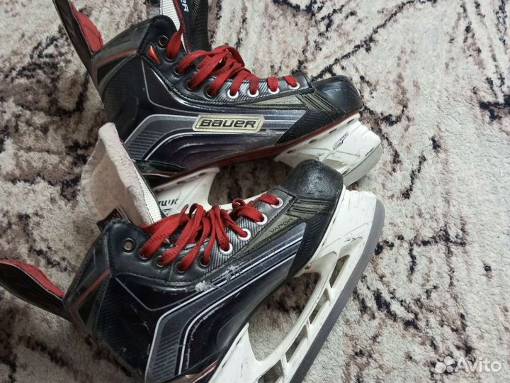 Хоккейные коньки bauer
