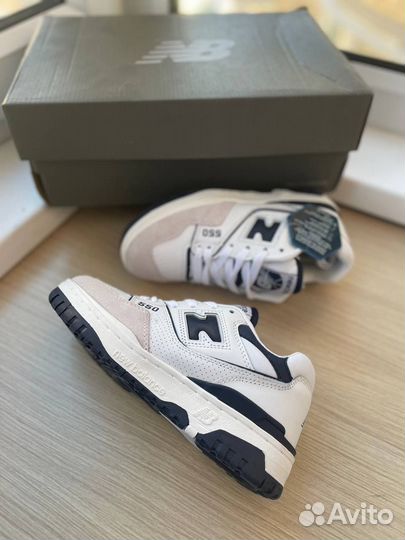 Кроссовки New balance 550