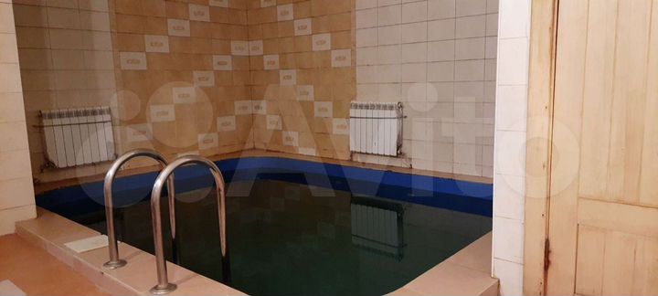 Гостиница, 392 м²