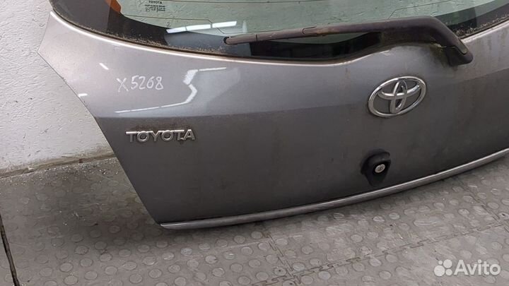 Замок багажника Toyota Yaris, 2008