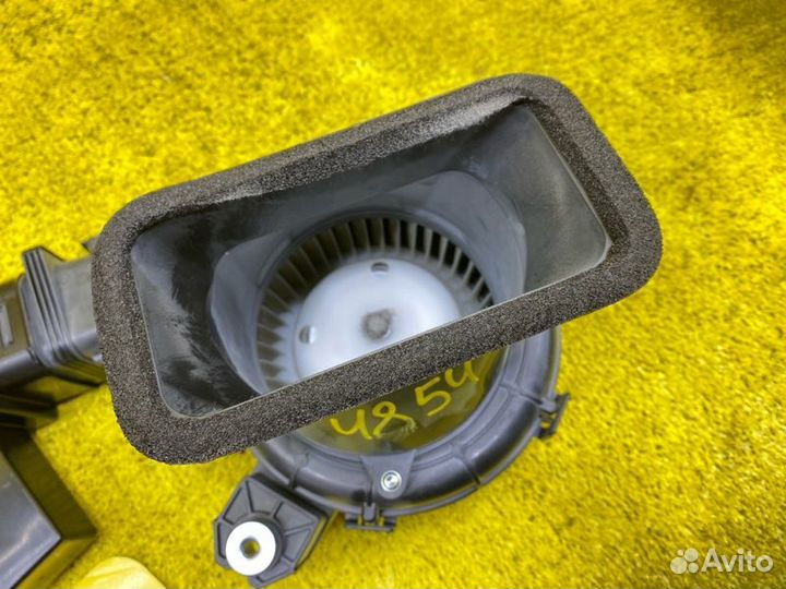 Мотор охлаждения батареи задний Honda