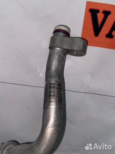 Трубка кондиционера Bmw F10 3.0 2011