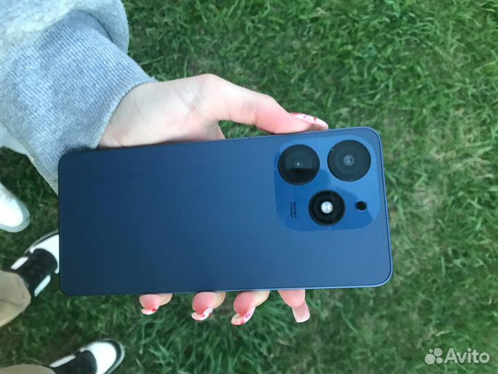 TECNO Spark 10 Pro, 8/256 ГБ