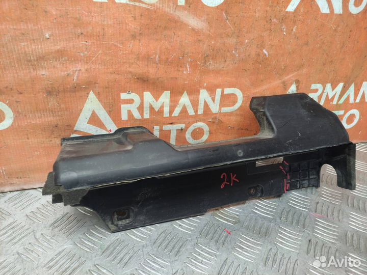 Дефлектор радиатора правый Hyundai Solaris 2