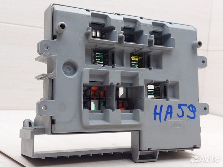 Блок предохранителей Bmw 3 - Series E 90 N52 B30