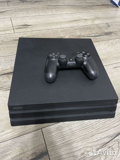 Sony playstation 4 PS4 pro