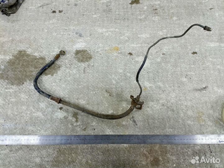 Трубка цилиндра сцепления Mitsubishi Lancer 9