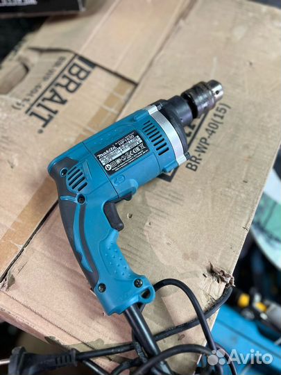 Дрель Makita HP1630